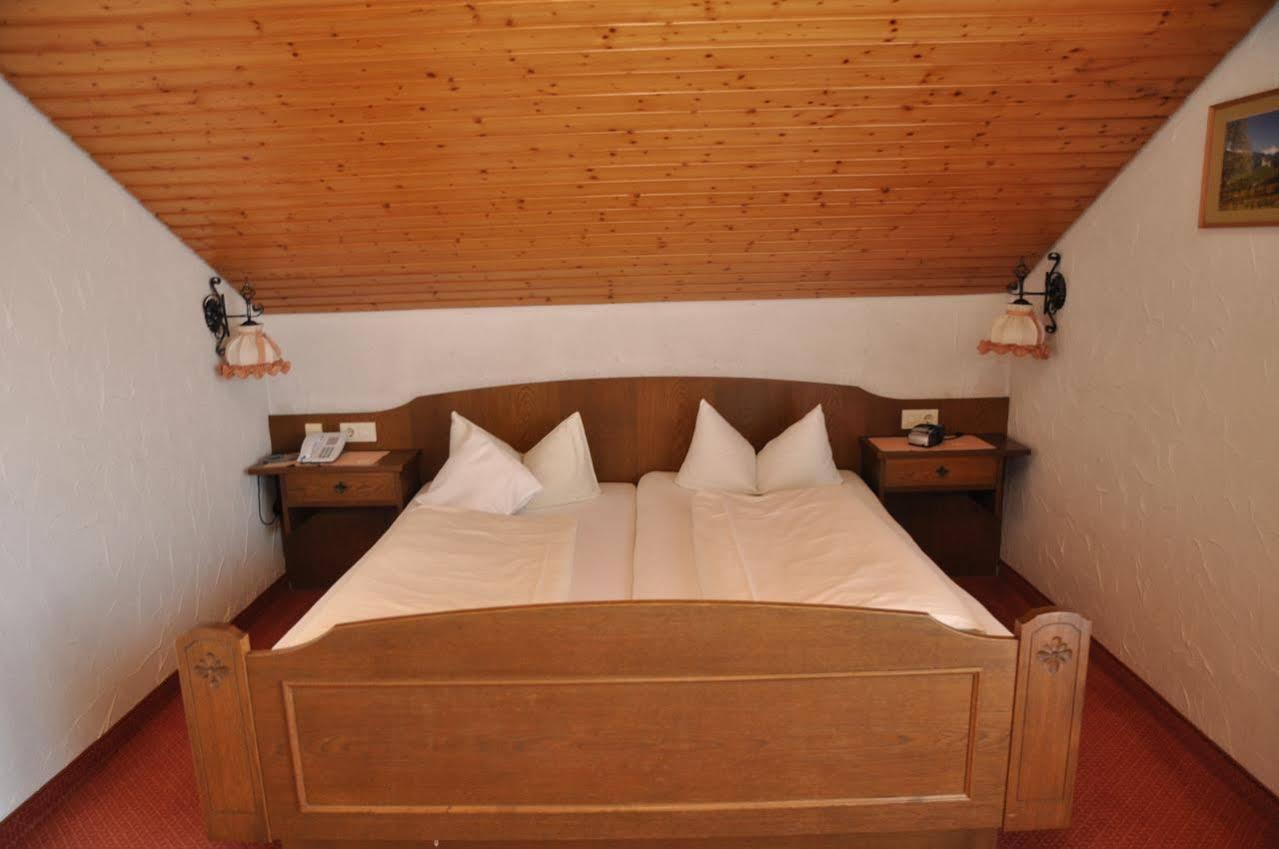 Reikartz Hotel Bergpanorama プフロンテン エクステリア 写真